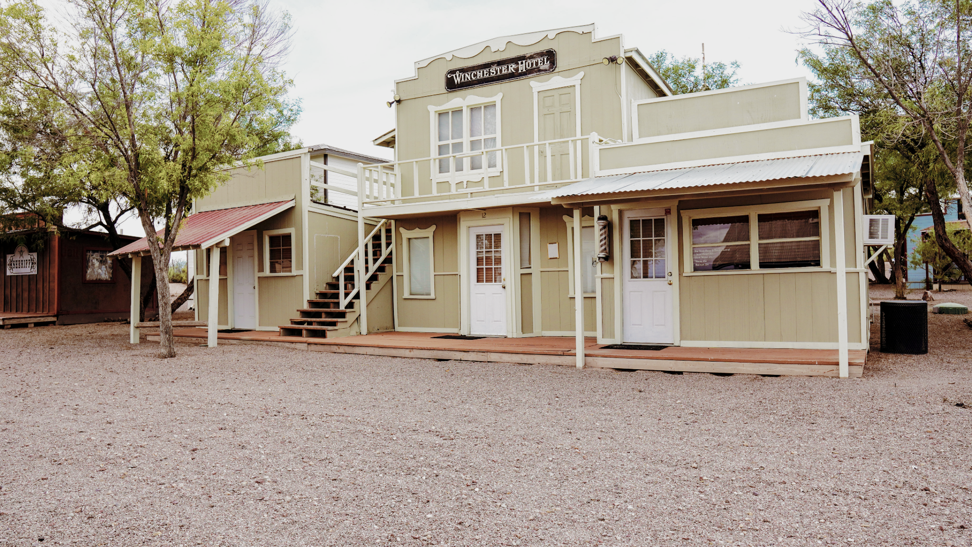 26-ALN-0083-Website-Campus Tour-25